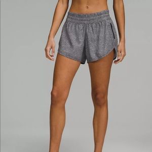 Lululemon Tracker Short Lined 4”